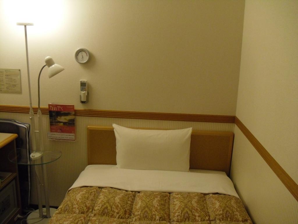 Toyoko Inn Tokyo Ikebukuro Kita-Guchi No.1 Exterior foto